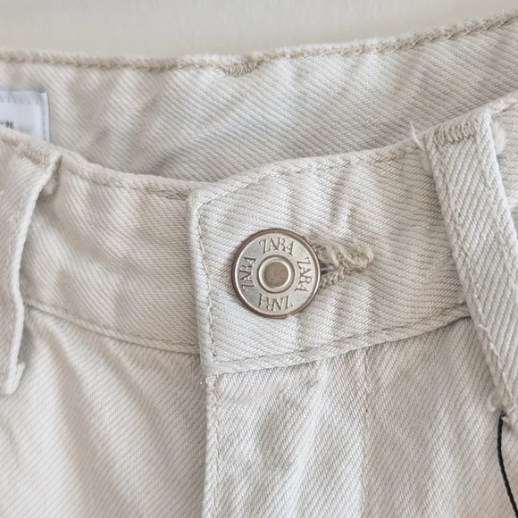 NWOT Zara Denim with Fabric Trim Raw Hem Jeans Ankle Cropped Size 4 Small - Picture 7 of 17